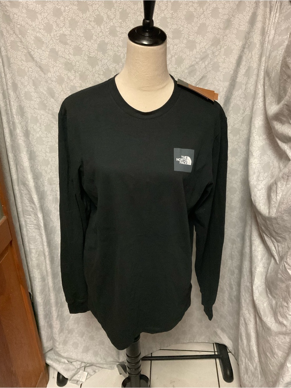 The North Face Black Long-Sleeve Logo Tee